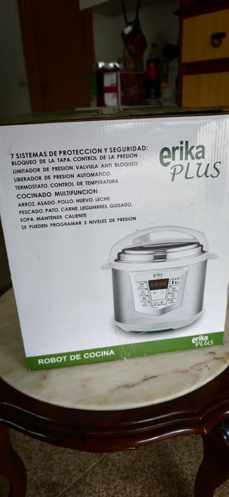 Robô de Cozinha Programável Erika Plus (6L / 1000W) – Na Caixa