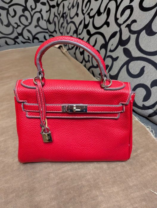 Сумка жіноча, червона.