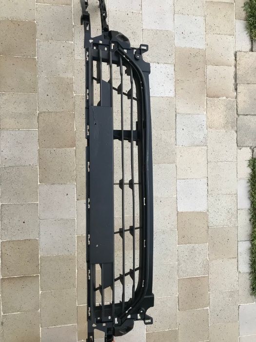 Grelha da Frente Renault Clio IV Fase II (2018)