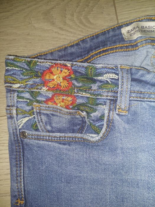 Jeansy Zara r.36