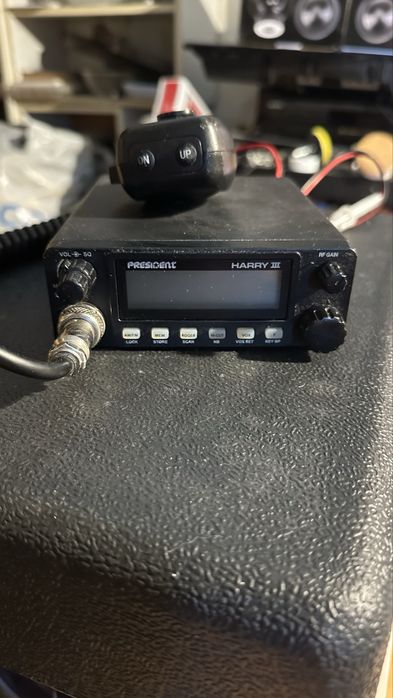 Cb radio President harry 3