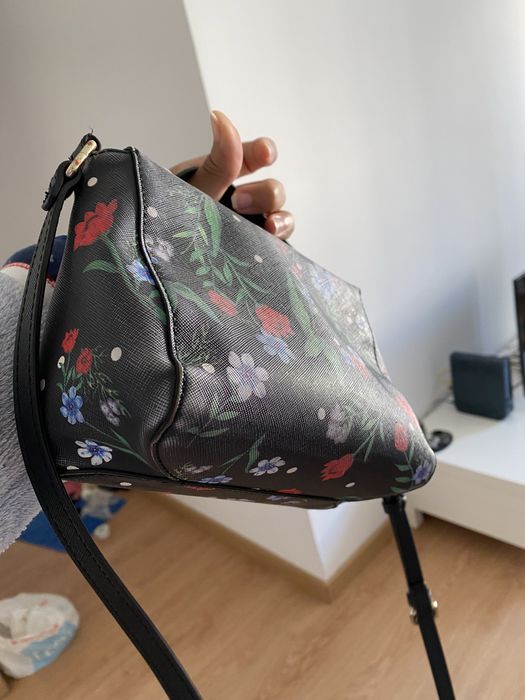 Mini mala Guess floral