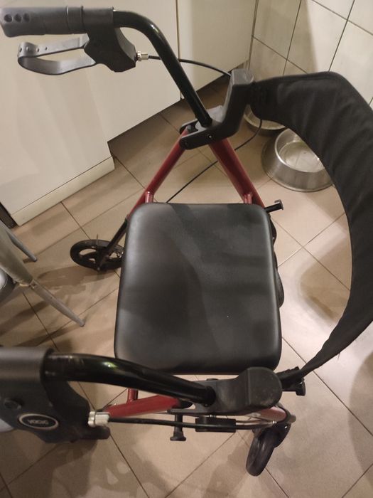 Chodzik dla osoby niepelnosprawnej