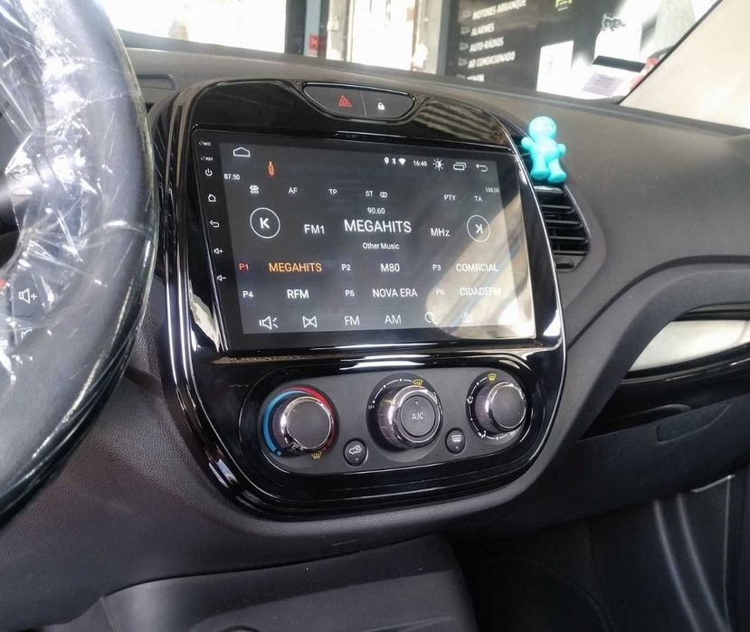 Radio 2 DIN Android Renault Captur de 2013 a 2019 (4+32 GB) + Carplay