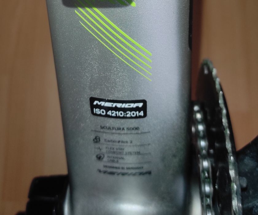 Bicicleta Mérida Scultura 5000 carbono