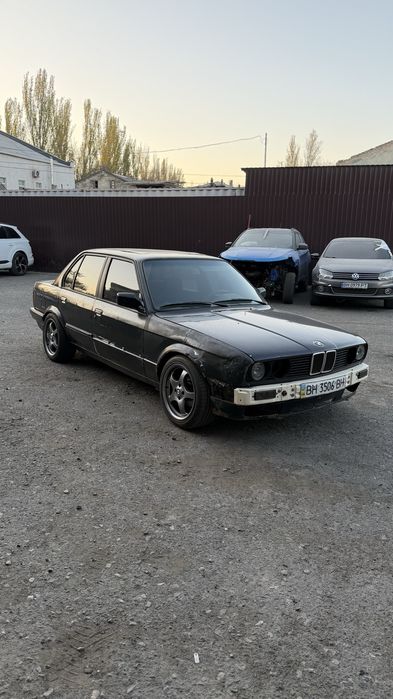 BMW E30 седан м20б20