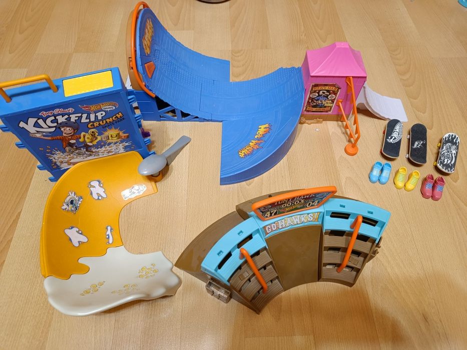 Hot wheels skate deskorolki