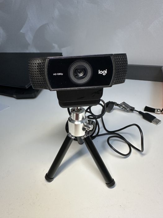 Веб камера Logitech