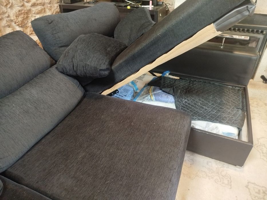 Sofá com chaise long esquerdo