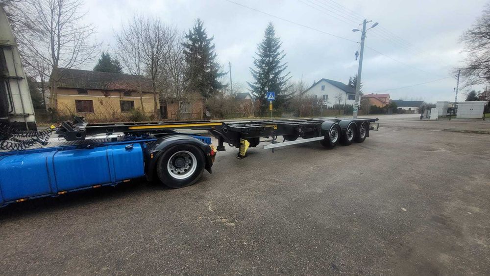 Naczepa podkontenerowa Wielton NS-3