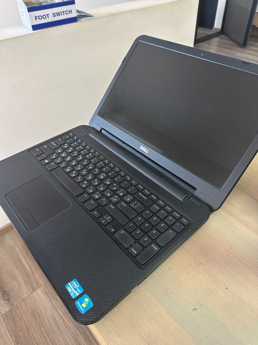 Ноутбук Dell Inspiron 3521 15.6 i3-3217U (1.8 ГГц) RAM 4 ГБ SSD 120 ГБ