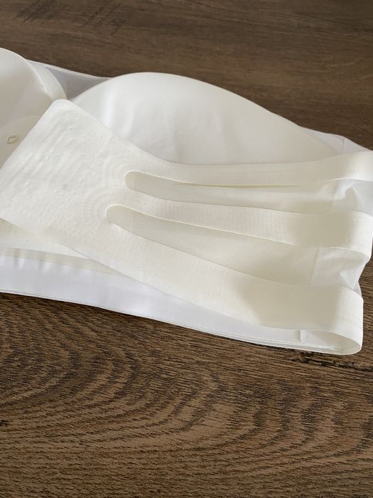 Безшовний бюстгалтер-бандо 85 А/В