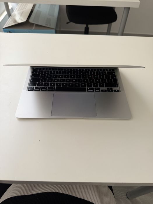Macbook Air 13” 2020