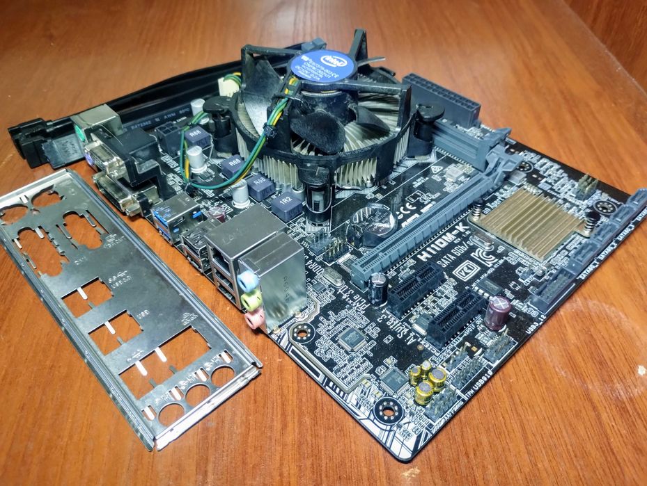 ASUS Prime H270-PLUS(сокет 1151v1) + Core i3-6100 3.7GHz + кулер