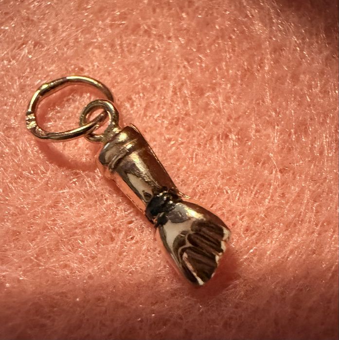 Figa em ouro 19k, para fio - Nova 0,22 gr