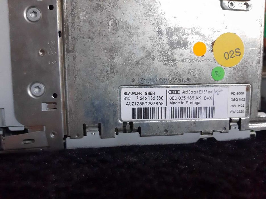 Autorádio Audi Concert, Audi A4 B7