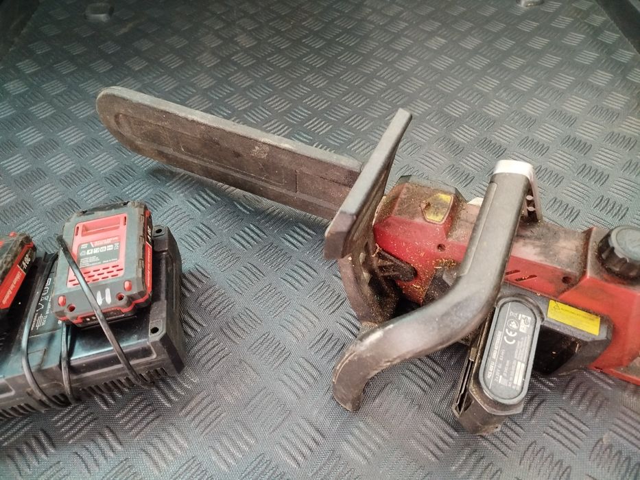 Piła akumulatorowa matrix 40 v