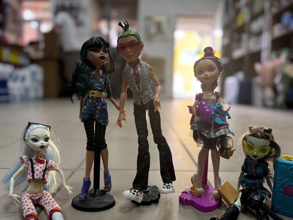 Monster High продам