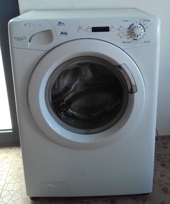 Maquina de lavar roupa