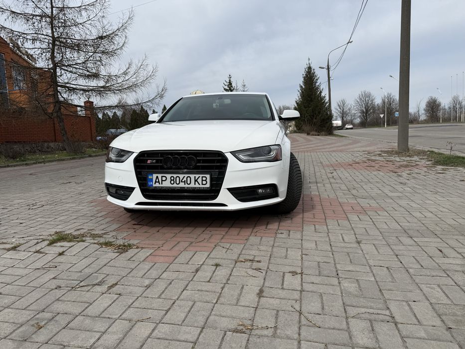 Audi А4  B8 рестайлінг