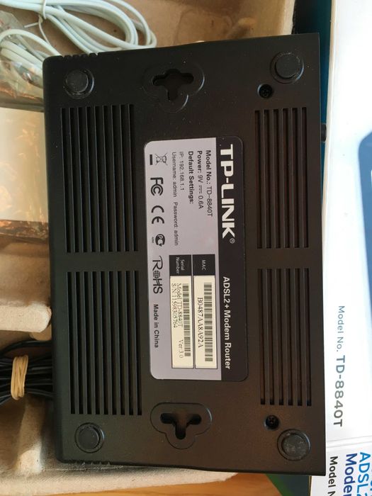 Modem Router ADSL2 TP-LINK TD-8840T