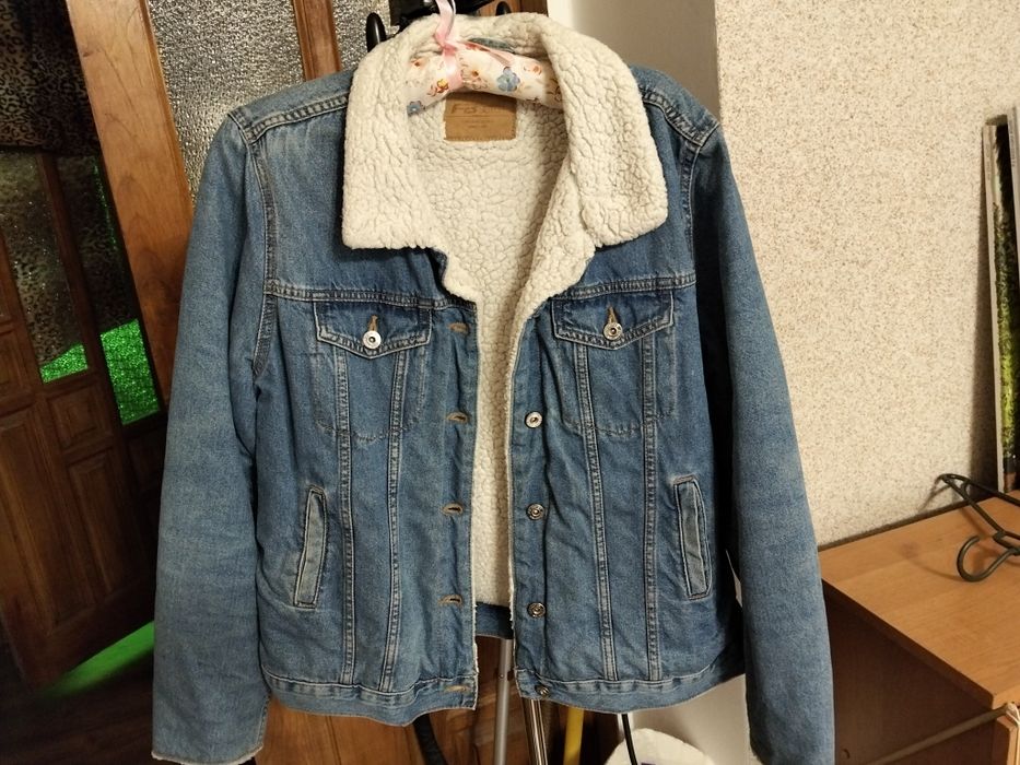 Куртки  джинсові