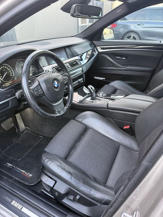 Bmw 530d 3.0 D  204 KM 2011