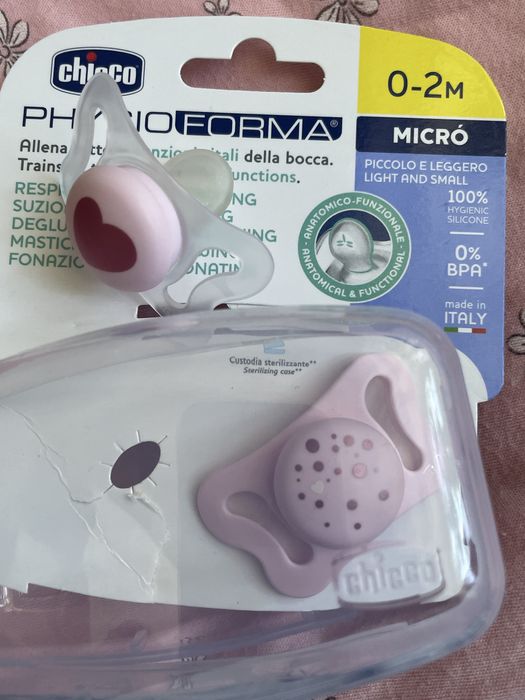 Продам пустушку chicco micro силіконова 0-2 місяця