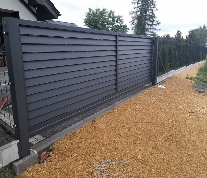 Brama przesuwna, ogrodzenia palisadowe, bramy,  ogrodzenia panelowe