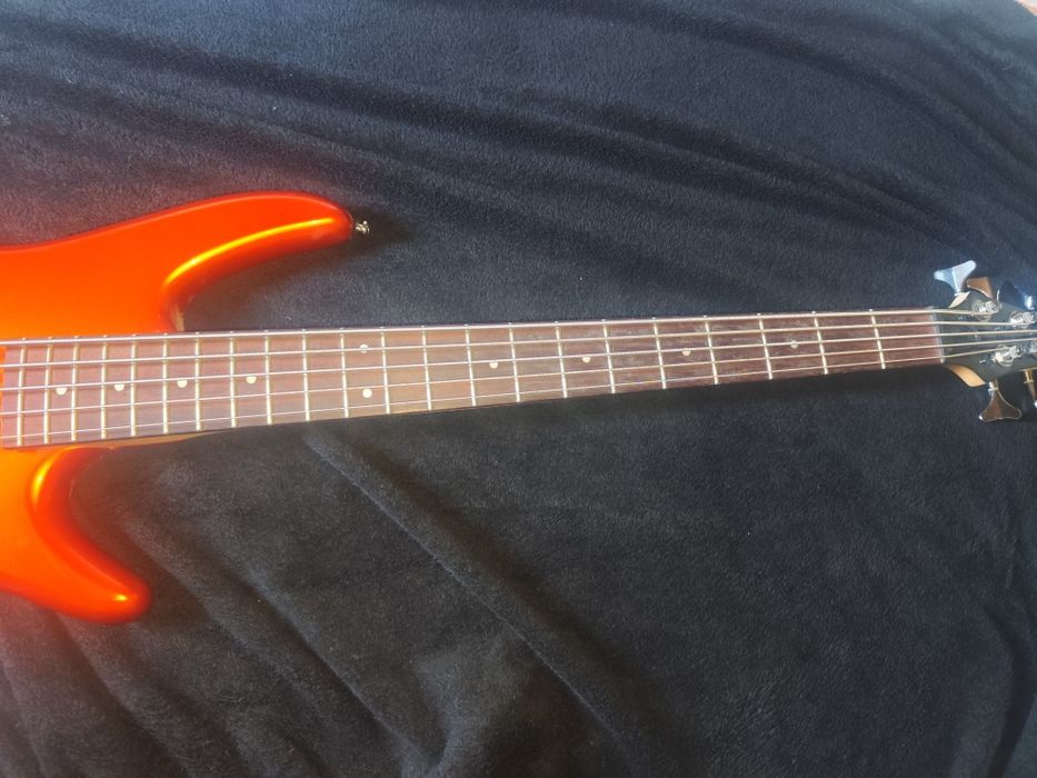 Baixo elétrico Ibanez GSR205