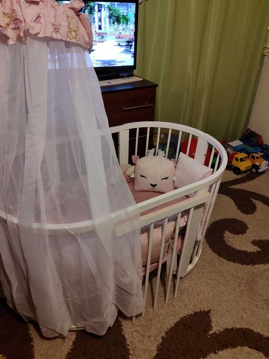 Продам бортики до ліжечка для дівчинки