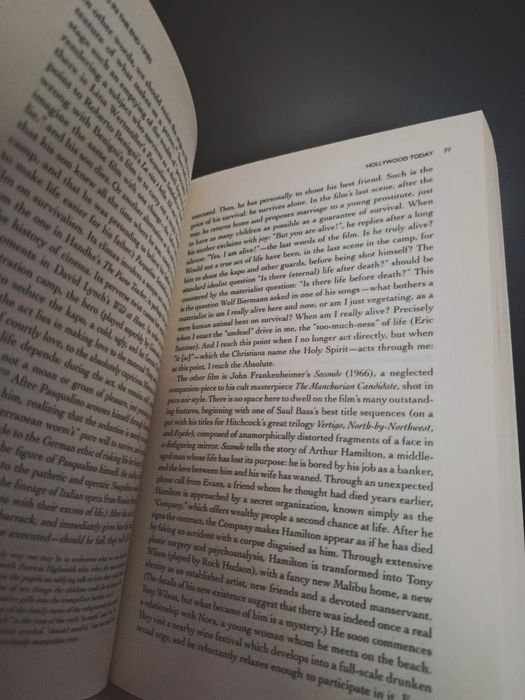 Living In The End Of Times (Zizek)