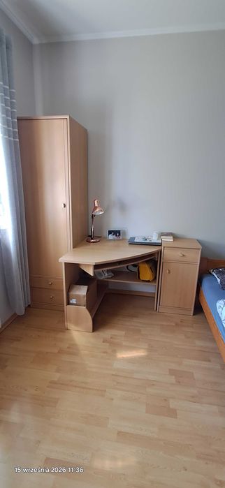 Zestaw mebli, bardzo dobry stan - szafa, biurko, regały, szuflady