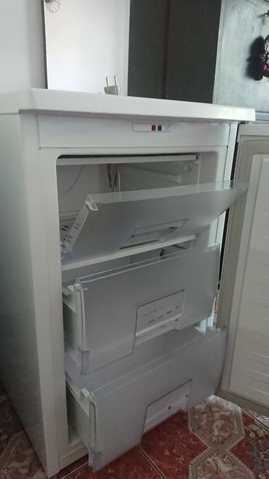 Zamrażarka BEKO FSE1073N