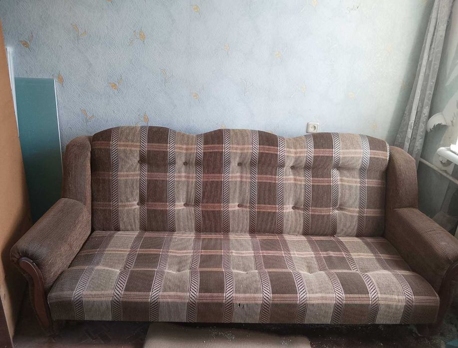 Продам диван бу 2000 грн