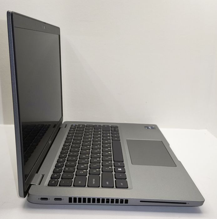 Dell Latitude 5430 /14 IPS Touch/i5-12GEN 10ядер/SSD 512Gb/16Gb/IrisXe