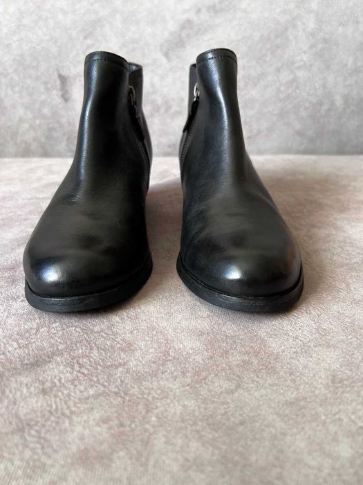 Оригінальні Шкіряні Черевички на осінь  Clarks 24см