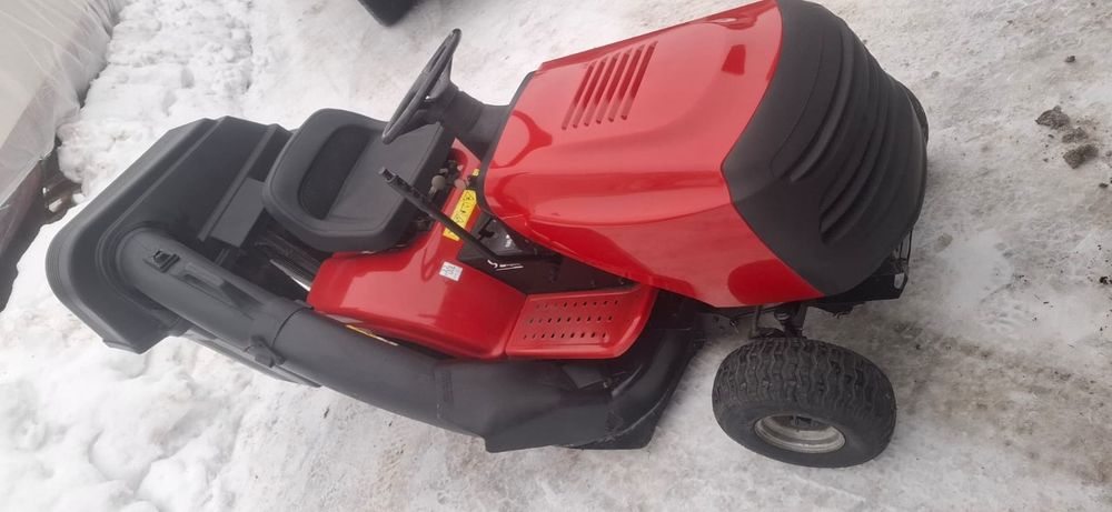 Traktorek kosiarka by Husqvarna