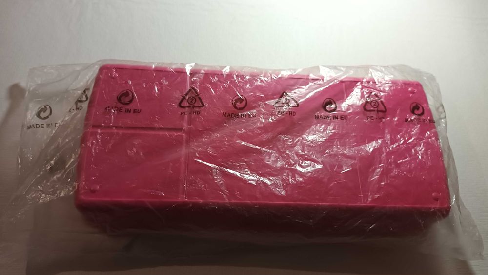 Caixa da Tupperware437798617209251843