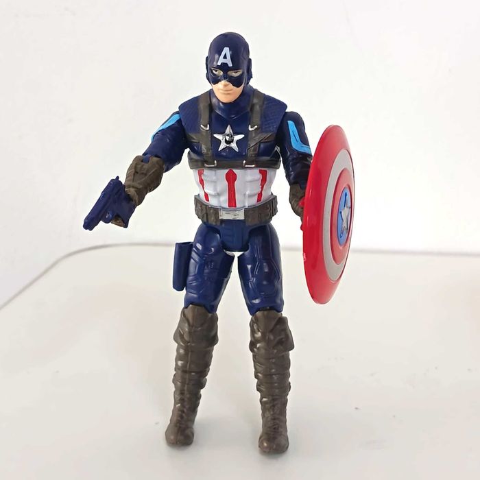 Figuras de ação de personagens da Marvel (1 unidade)