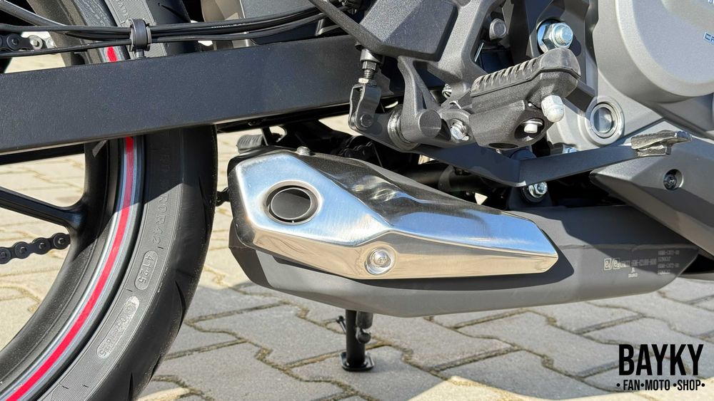 CFMOTO 250NK lite (version EFI, ABS)