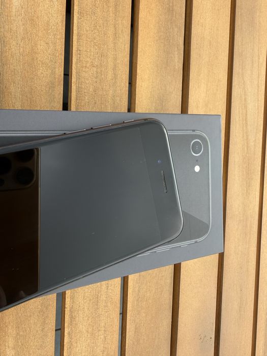 Iphone 8 64 GB Space gray komplet