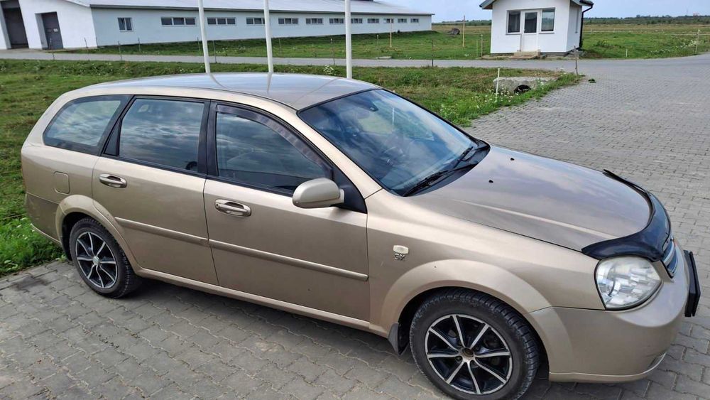 Chevrolet Lacetti 2005  • 1.8 MT (122 л, с.)  •  SX