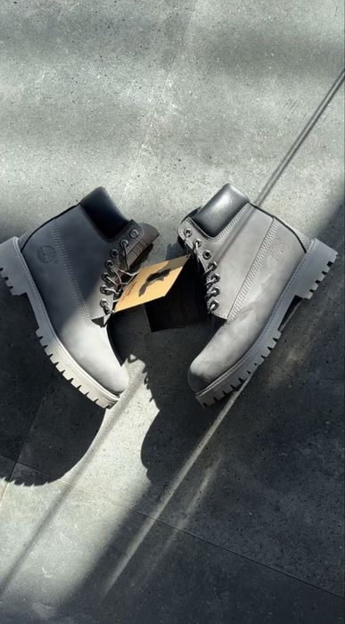 Timberlend сірі класні новенькі 42 розмір