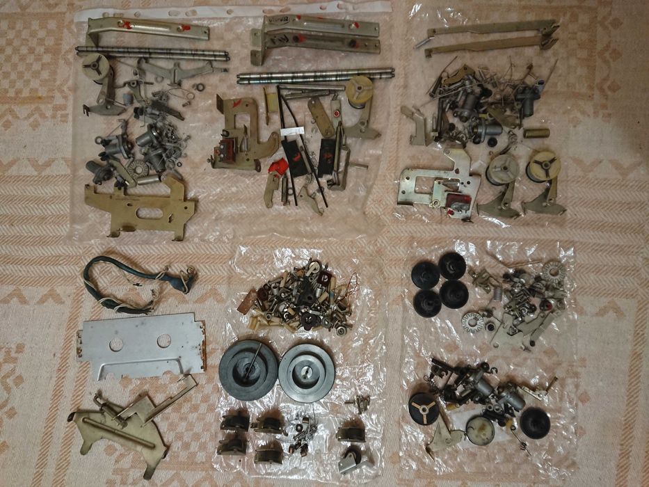 Запчасти радиодетали,разъёмы,шнуры,элем.ЛПМ,пассики,др