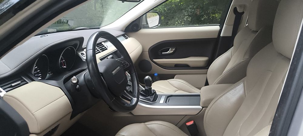 Land Rover Evoque 2.2