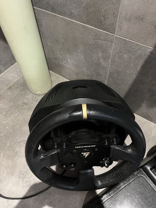 Kierownica thrustmaster TX
