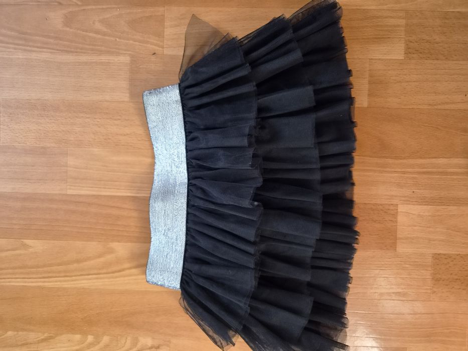 Spódniczka dziewczęca roz.104 cm