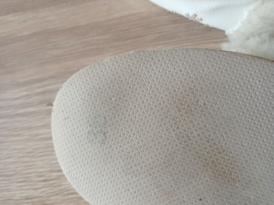 Kapcie damskie, dziewczęce