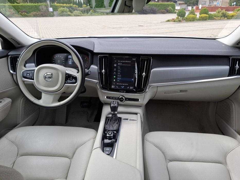 Volvo*v90*Skóra*Virtual*Top*Mega*